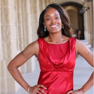 Meet your Posher, April